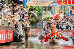 东体：海港选穆斯卡特希望提升球队技战术水平，各线争取好成绩